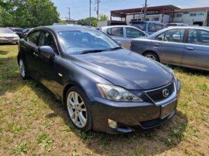 LEXUS IS